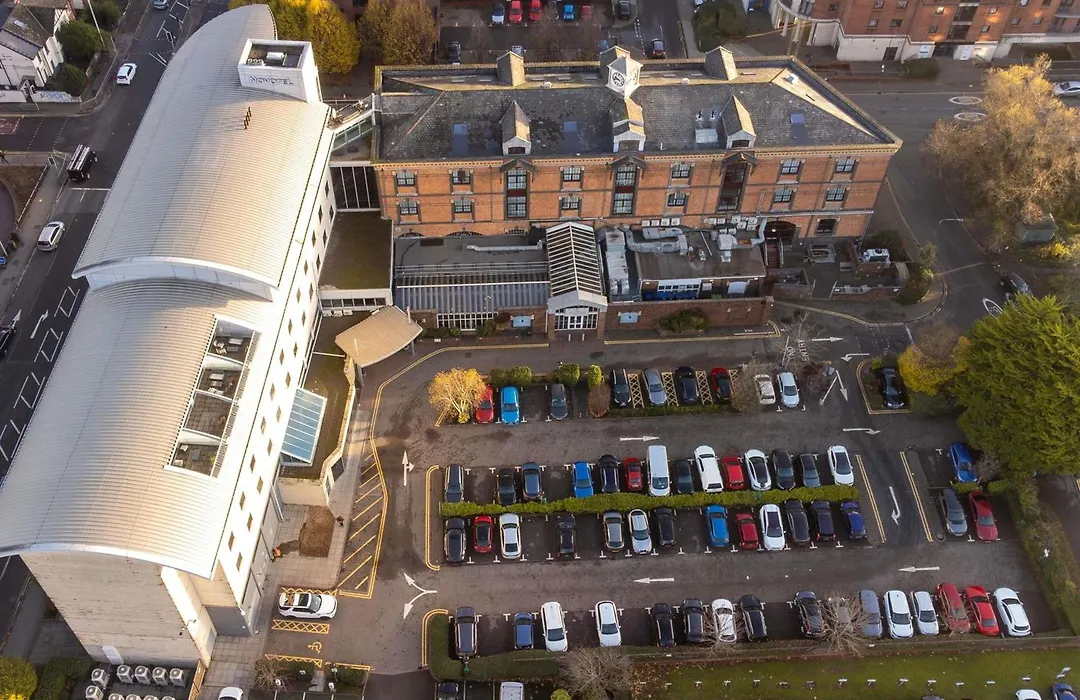 Novotel Cardiff Centre-1